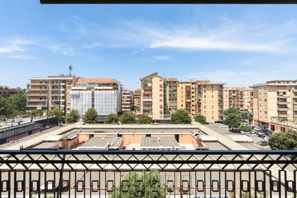 Cinecittà incantevole e moderno 2+2+1 AC WiFi Roma Exterior foto